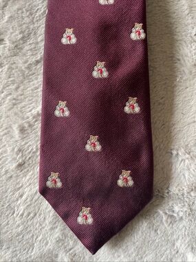 Vintage Hillhouse Men's Embroidered Burgundy Tie - Classic Pattern teddy bears